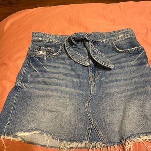 Cute denim Paige skirt!!